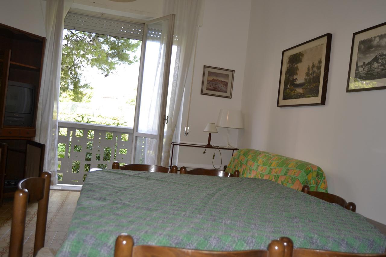 Residence Conero P. T. Blocco E Marcelli Buitenkant foto